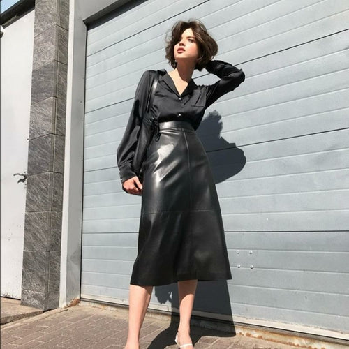 shantey_jeffers's tweet photo. PU Leather High Waist Long Skirt
$57.99
https://t.co/ddyGad1Bzr
#stjfashions #GetNotified #PurchaseProtection #womenswearfashion #womenseveningwear #oneyearanniversarysale #leatherskirt https://t.co/73TVG2dAaJ