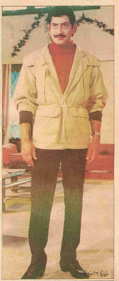 onlymoviesnews's tweet photo. 33 Years For Superstar Krishna garu’s 268th Film #Pardhudu !!

Prabhat Theater, Vizag 21 Days RUN !!

#33YearsForPardhudu (01/04/1989) @baraju_SuperHit https://t.co/NXhZCZGMU9