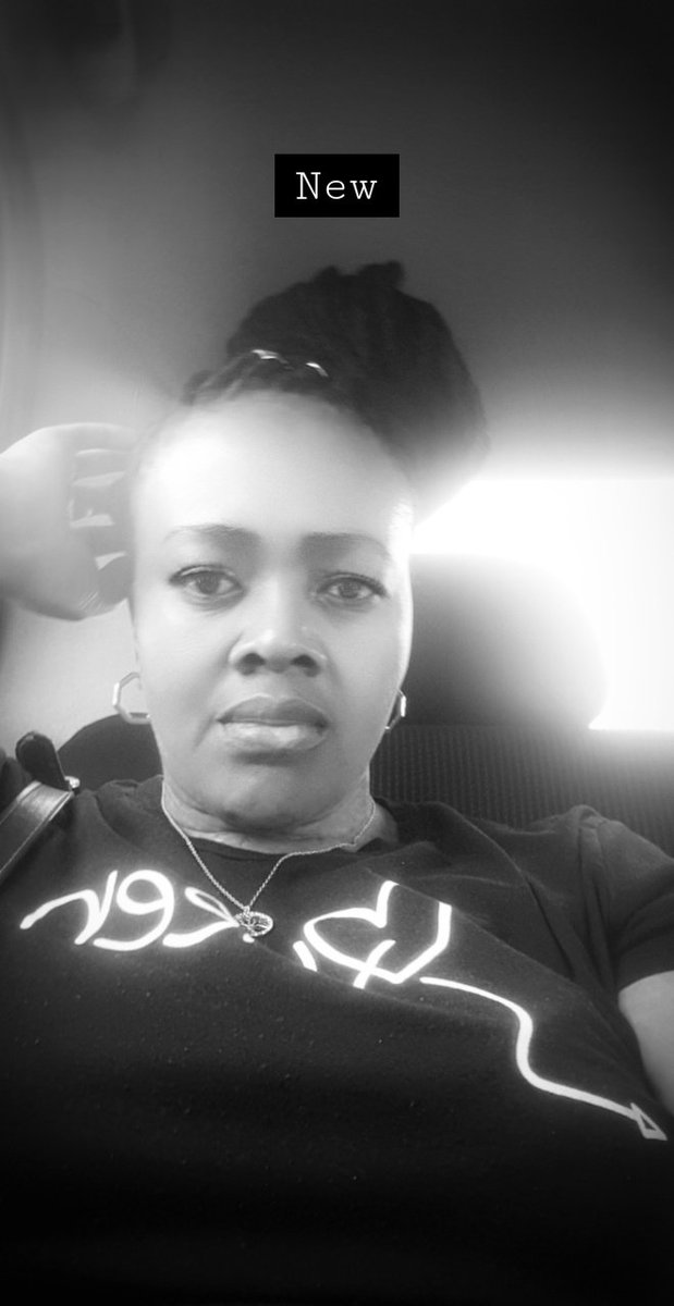 Nteba_Mag's tweet photo. @motswedingfm @DMOS_SA @Selloane_Sebalo @JacobsOatile Madume lekoko la #Thagamoso @Dmos_sa welcome back 🙏🏽 re mmogo  ke reeditse ke le Fairland, Jhb.💃🏽💃🏽💃🏽💃🏽💃🏽 https://t.co/qlofveOgBV