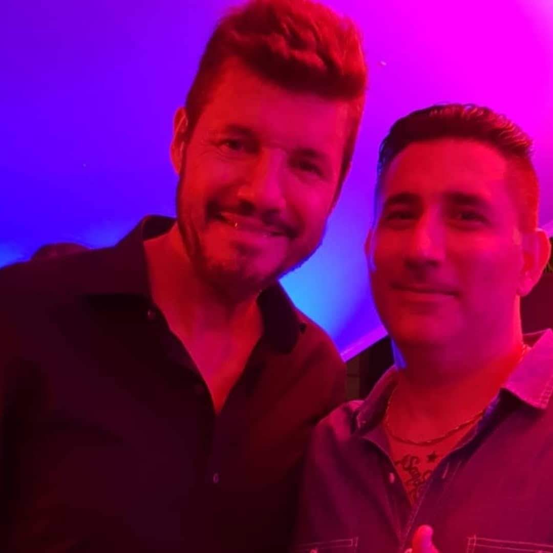 CuervoLipara's tweet photo. Feliz cumpleaños ✨️🥂👊😘
@cuervotinelli 🎁🍾🍀
Que seas muy feliz y tengas un lindo año lleno de éxitos 🙌 https://t.co/SWum3rJvT5