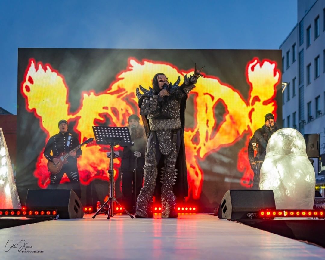 finlandinhanoi's tweet photo. The #ArcticDesignWeek occurred last week in Rovaniemi, Lapland.
This year, the event called for peace in Ukraine, featuring special guests â rock band #Lordi, pop-kantele player Ida Elina and ⊠#SantaClaus.
@MusicIda #joulupukki @LORDIOFFICIAL
photo: @VisitRovaniemi, Roope HöynÀ https://t.co/Hv50QzDtN7
