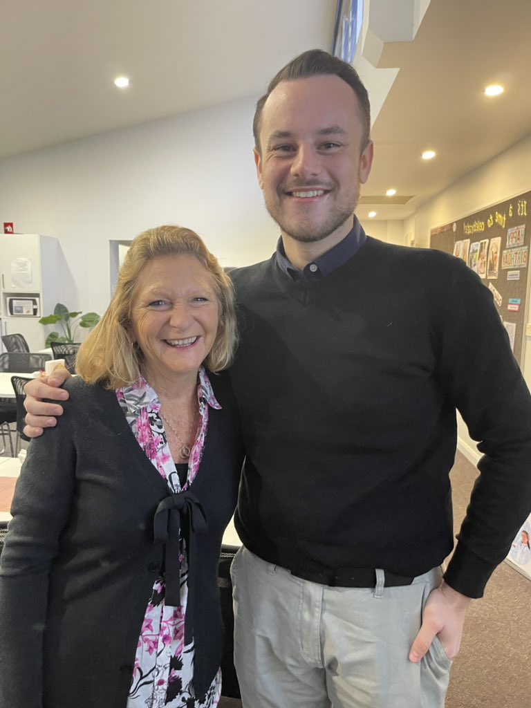 mrjrobertr's tweet photo. I am casual teaching at my old primary school, with some familiar faces! These teachers particularly influenced me in pursuing a career in education. Great to know they are still inspiring young minds. No one ever forgets their favourite teacher. Yr 2, 2004/Yr 5, 2007. #acuedu_p https://t.co/Xk5lRsf6LW