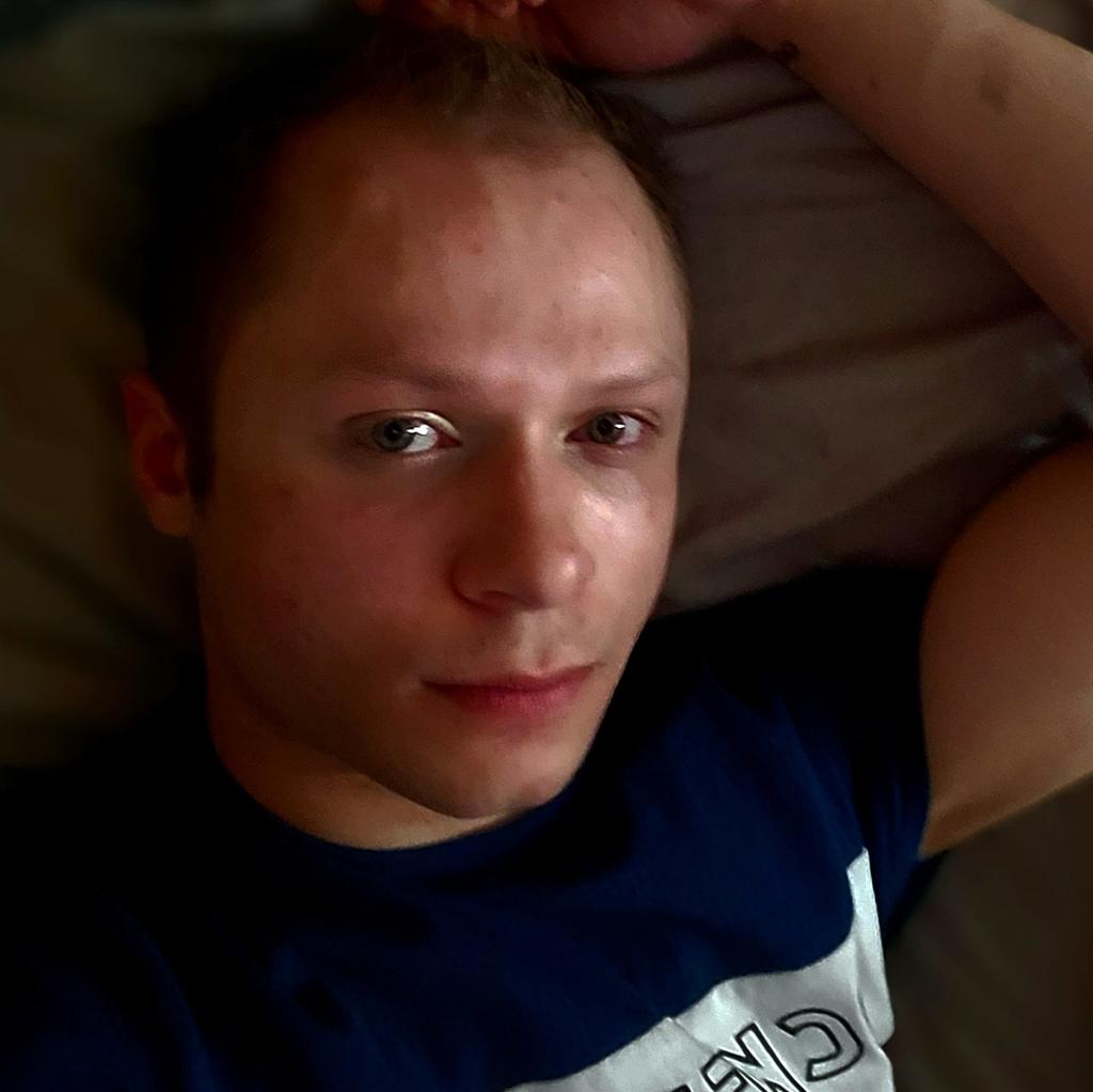 BLONDIIBOYXXX's tweet photo. #NewProfilePic https://t.co/WNslVEE8hQ