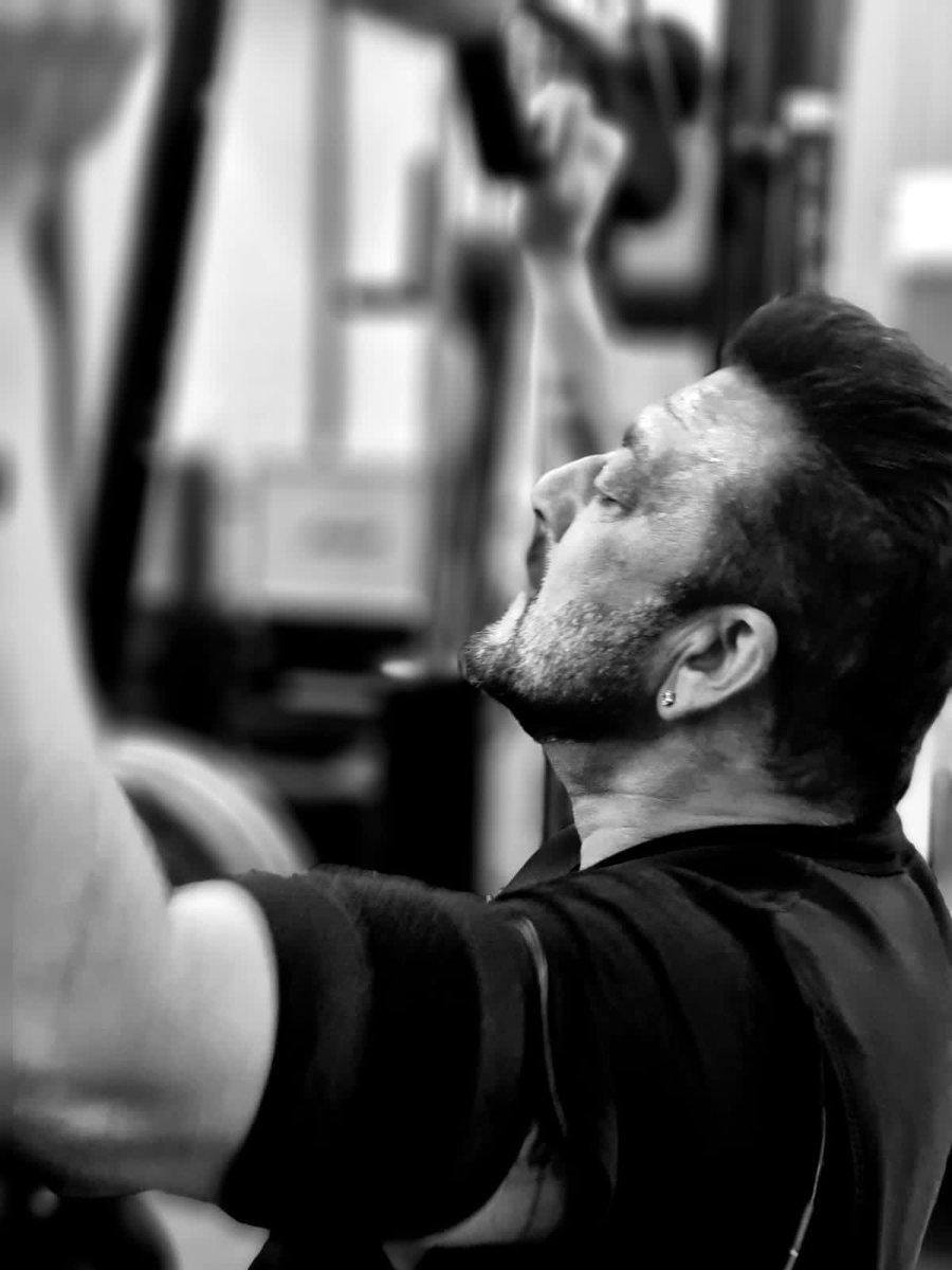 Harness your power!
Exceed your expectations, because age is just a number 🤜🏻
#duttstheway
