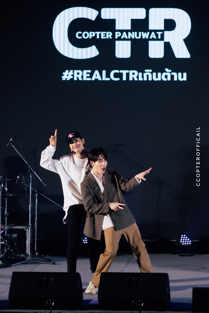 ccopterofficial's tweet photo. HBD @KiimMon งับ มีความสุขมากๆ งับ เป็นคุณลุงที่สดใส ใส่ใจแบบนี้ตลอดไป และขอให้ไม่ปวดหลังงับ (คุณคอป นำปวดหลังไปแล้ว 🤣🤣)  #0104KIMMONDAY  #CTRPANUWAT  #ขุณขิมมอญ https://t.co/kgDubcRDGz