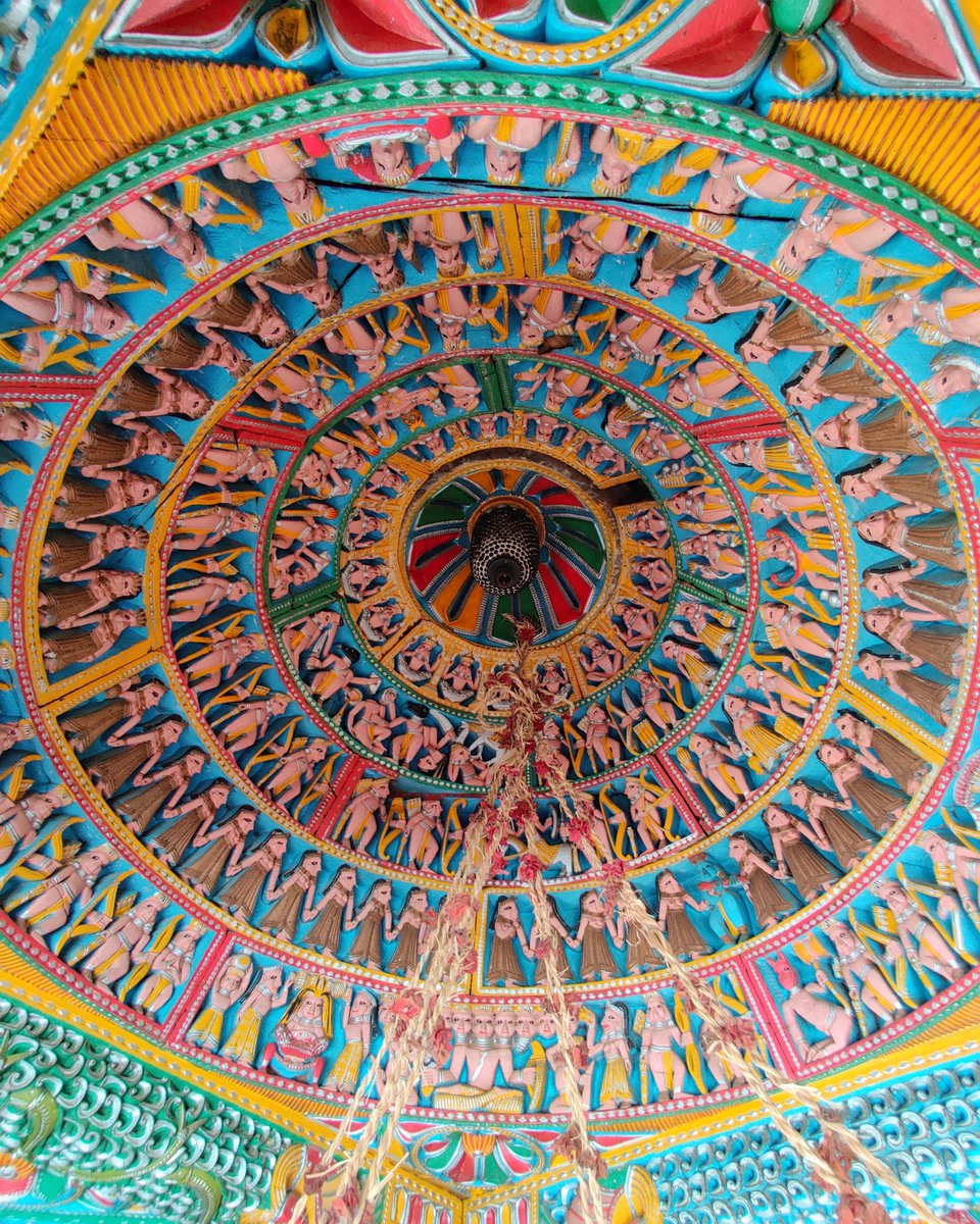 KansaThali's tweet photo. देउरा
Mata Brijeshwari Mandir, Chikar
Theog, Shimla
#devtaculture #himachalpradesh #theog #hp09 #chikhreshwar https://t.co/WCKe6PdzRN