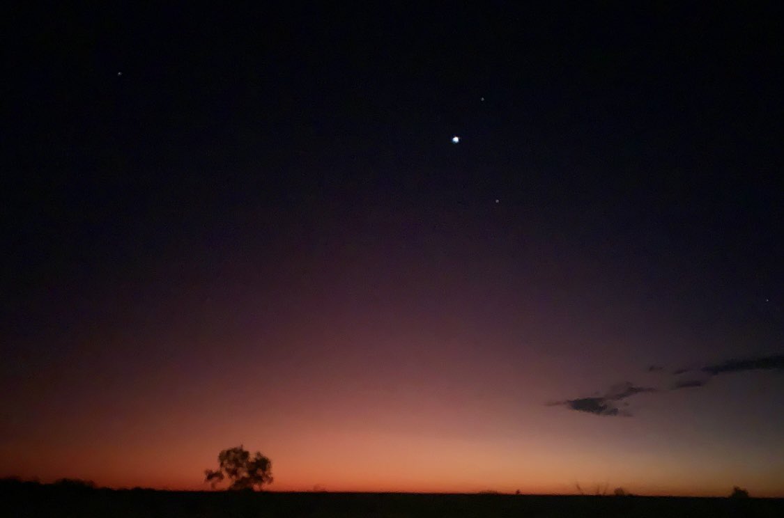 loveyou_leafyou's tweet photo. Highlight from recent fieldwork out at Wild Deserts in Sturt National Park was the sunsets and swims in Lake Pinaroo
Love all the places I get to see with ecology🥰 and never get tired of desert skies https://t.co/yc7Q4jU9Ms