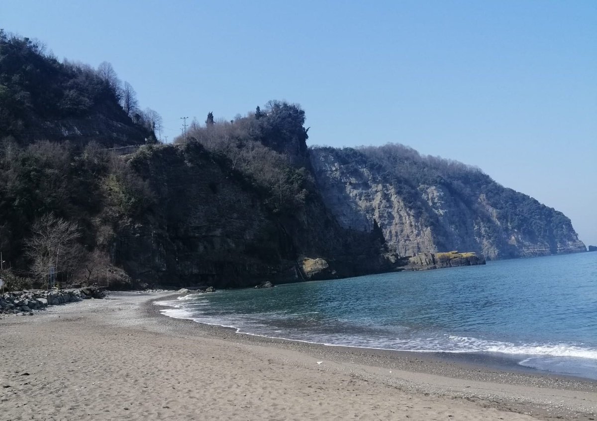 zonguldak's tweet photo. Şurada ramazan öncesi son bi kahvaltı edeyim ramazan bitincede denize gelirim artık ❤ 
Hayırlı Cumalar https://t.co/vqK4K1wwke