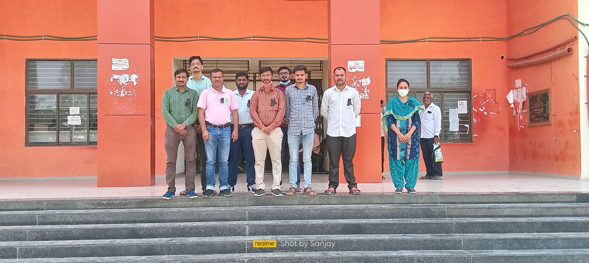 parmar_sanjay21's tweet photo. 1st april Black day #NPS_QUIT_INDIA #OPS_पुरानी_पेंशन  #RestoreOPS #blackday @Jashvantdabhi1 @nopruf_Guj @CMOGuj @GujaratTalati @artbhavnagar https://t.co/zd9MDmIYRY