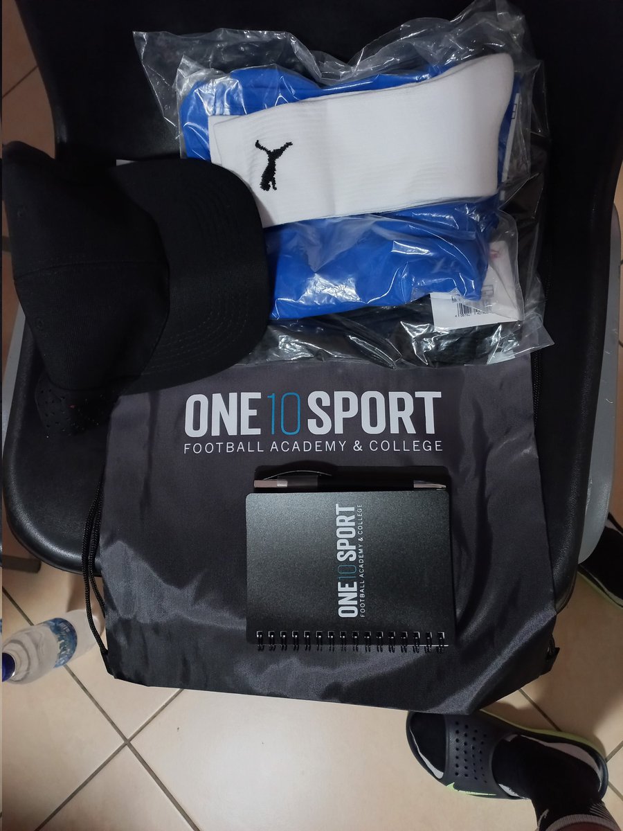 NuttyM24's tweet photo. We continue with @One10Sport &amp; @ScottishFA 📚 ⚽ https://t.co/1E7mIHmgCb