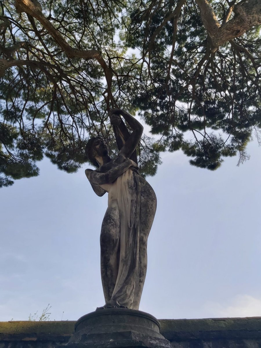 Minerva_Lab_Sapienza (@labsapienza) on Twitter photo Insieme a <a href="/noiretedonne/">Noi Rete Donne</a> con la visita alla tomba di Ursula Hirschmann abbiamo chiuso l'anno del trentennale della sua morte. Un'occasione per sottolineare l'attualità del suo pensiero: solo rinunciando a logiche nazionalistiche sarà possibile evitare guerre fratricide in Europa Insieme a <a href="/noiretedonne/">Noi Rete Donne</a> con la visita alla tomba di Ursula Hirschmann abbiamo chiuso l'anno del trentennale della sua morte. Un'occasione per sottolineare l'attualità del suo pensiero: solo rinunciando a logiche nazionalistiche sarà possibile evitare guerre fratricide in Europa