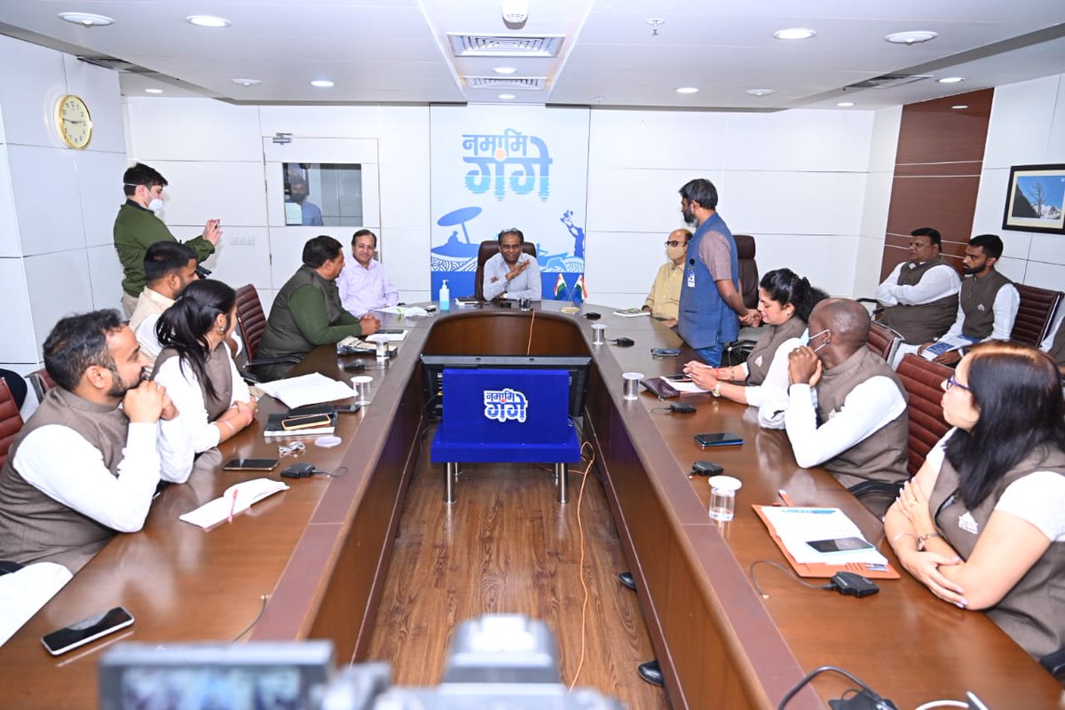mit_sog's tweet photo. #MITSOG's MPG 17th batch students interacted with Shri. G Asok Kumar - Director General of National Mission for Clean Ganga (NMCG) on Day 9 of National Study Tour 2022
#CareerinPolitics #NationalStudyTour https://t.co/DsC6ZJaV52