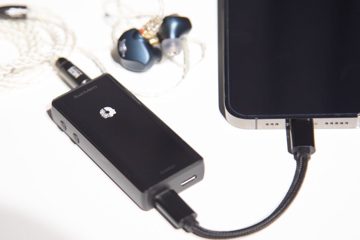 ear_men's tweet photo. Get ready, it's your time to shine. ✨

https://t.co/EbcDIiJt4A

#earmen #earmenaudio #colibri #earmencolibri #headfi #hifi #portable #balanced #mezeaudio #mezeearphones #mezeraipenta #mezeraiseries #iem #inearmonitors #musiclover #earphones #audiophile #inears #gadgetlover https://t.co/Xh3qqwysTO