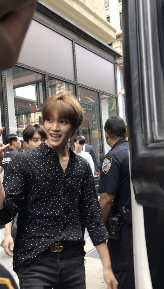 tyonghours's tweet photo. #TAEYONG #태용 #NCT태용 #이태용 https://t.co/FZyLb0T4gT
