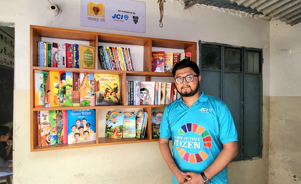 altamisnabil's tweet photo. 2nd Book Corner Inauguration at Saptabarna Biddyaniketan, Ulon, Rampura &amp; Cultural Competition Prize Giving Ceremony from JCI Dhaka West Project, "Amar Boi" (আমার বই).

#JCIDhakaWest #JCIBangladesh #AmarBoi #Project #LifeAsPresident https://t.co/XXSUWocFXf