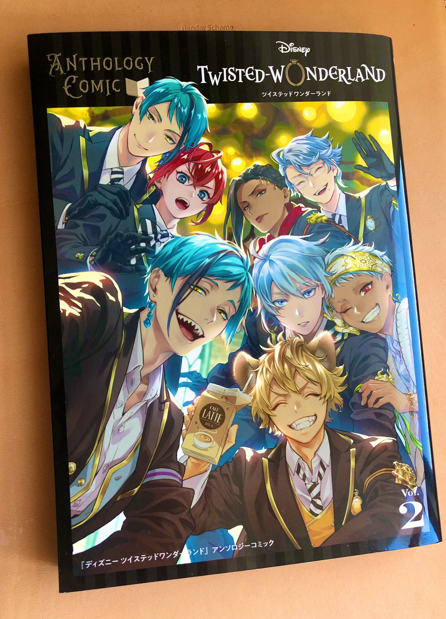 クマ ツイステ アンソロジーコミック2巻 重版決定 2巻は2年生の表紙が目印 よろしくお願いいたします T Co Kdopj1enqt Twitter