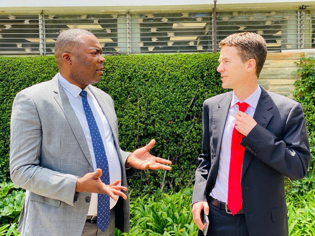 BowmanLusambo's tweet photo. Spent some time this week engaging with British High Commissioner to #Zambia @nkwoolley to highlight concerns around the state of governance, human rights and democracy. It was an insightful interaction and we shared common views on a number of key issues. https://t.co/KAFDrITYmW