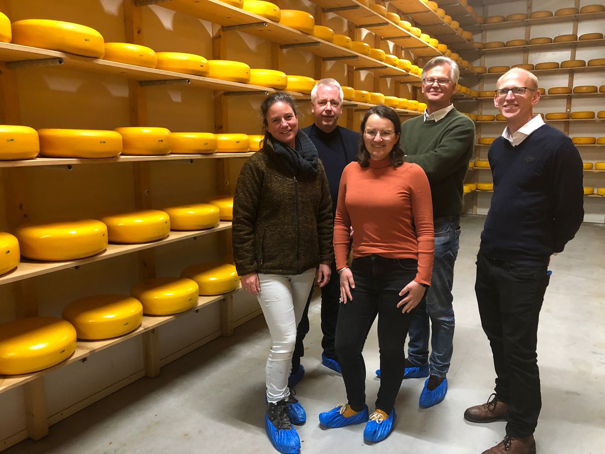 Interbestuurlijke samenwerking van provincie en Rijk in de praktijk: het kernteam governance van het GLB-NSP op werkbezoek bij Booij Kaasmakers <a href="/marijkebooij/">Marijke Booij</a> <a href="/minlnv/">Minlvvn</a> <a href="/zuid_holland/">Provincie Zuid-Holland</a>  @RegiebureauPOP