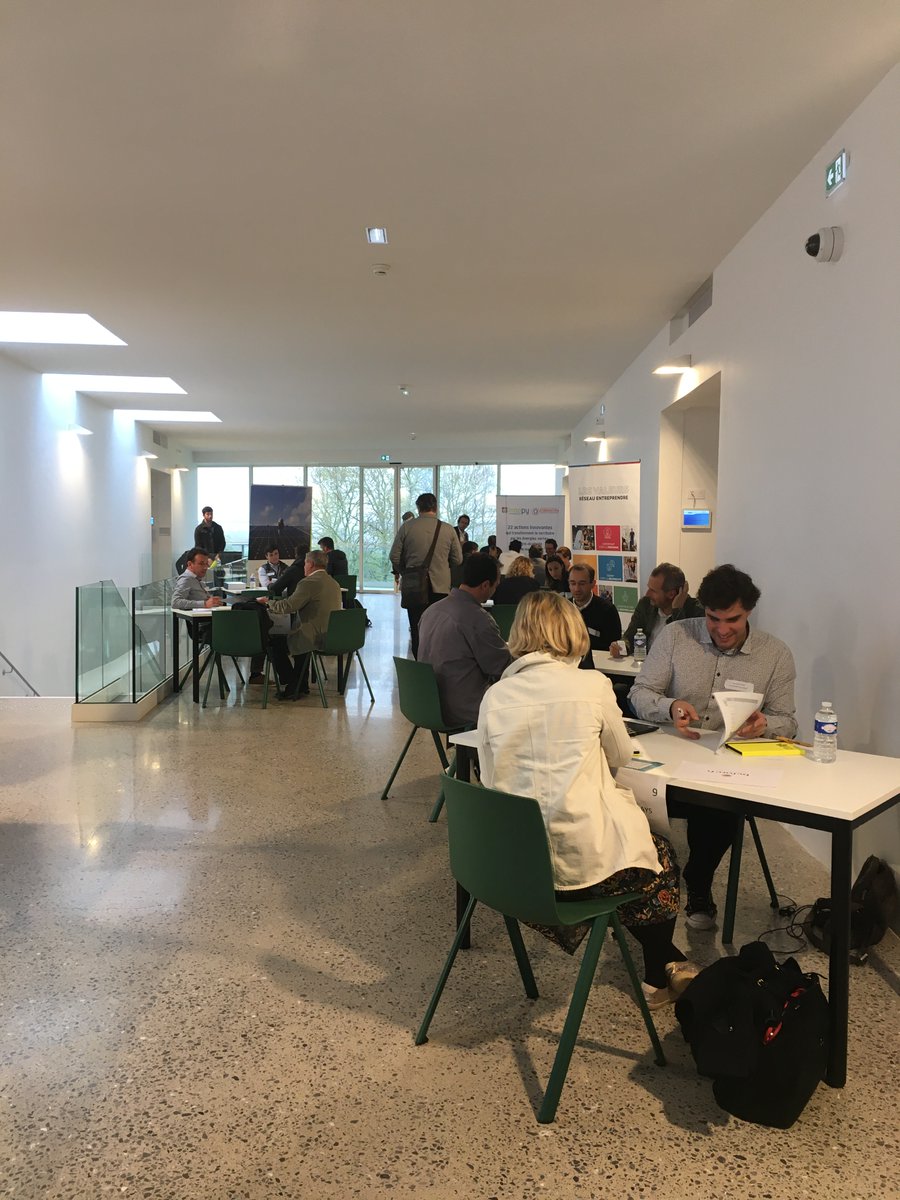 TechnopolePB's tweet photo. #Baskinvest édition 2022, c'était hier avec plus de 200 rendez-vous entre entreprises en croissance et investisseurs au Pays Basque. Un événement co-organisé par @EstiaOfficiel, @EYFrance, @CCIBayonnePB et @CommunautePB. https://t.co/Zho02nfYZk
