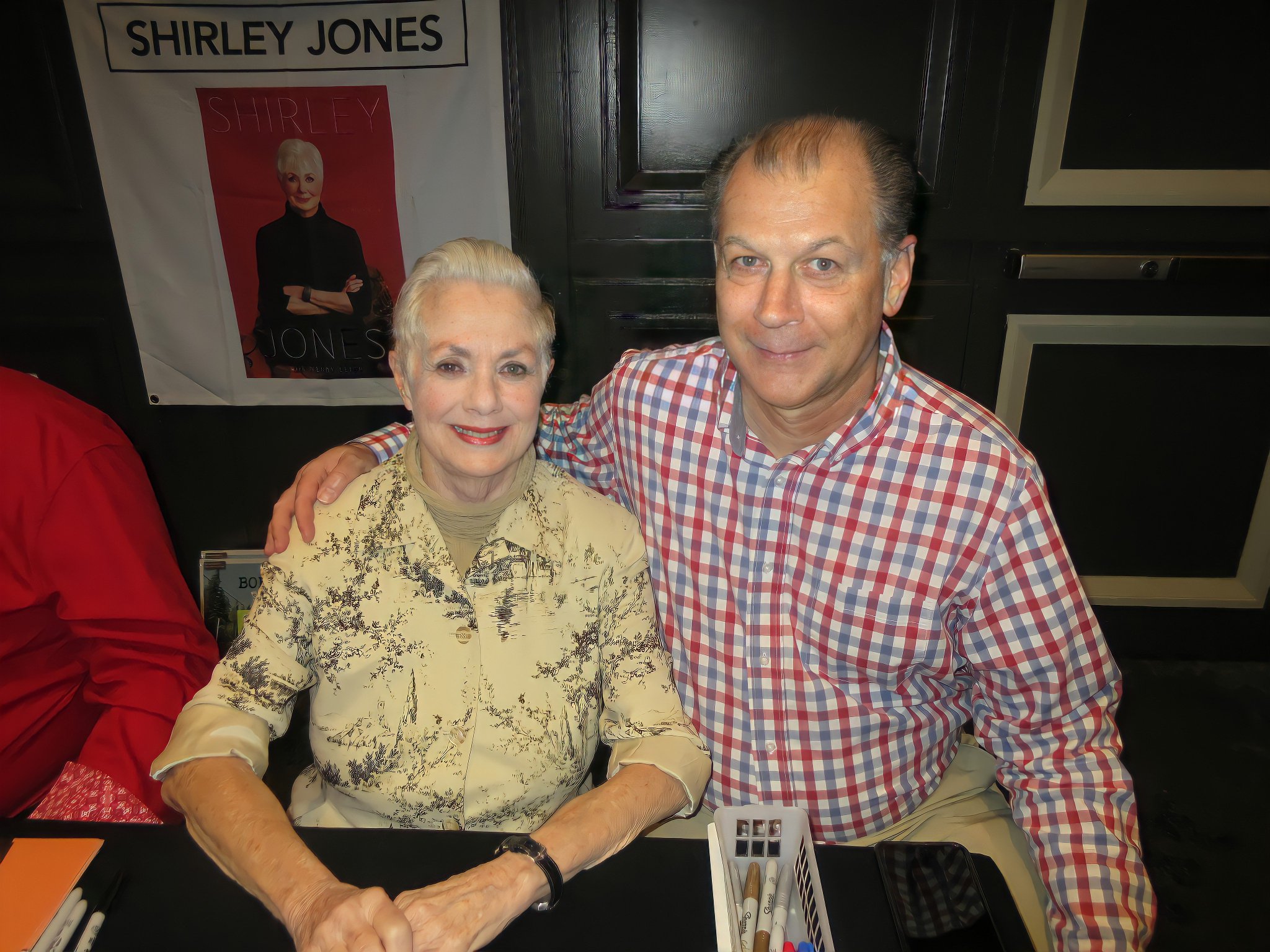  Happy Birthday Shirley Jones.  An honor to have met you in October 2019. 