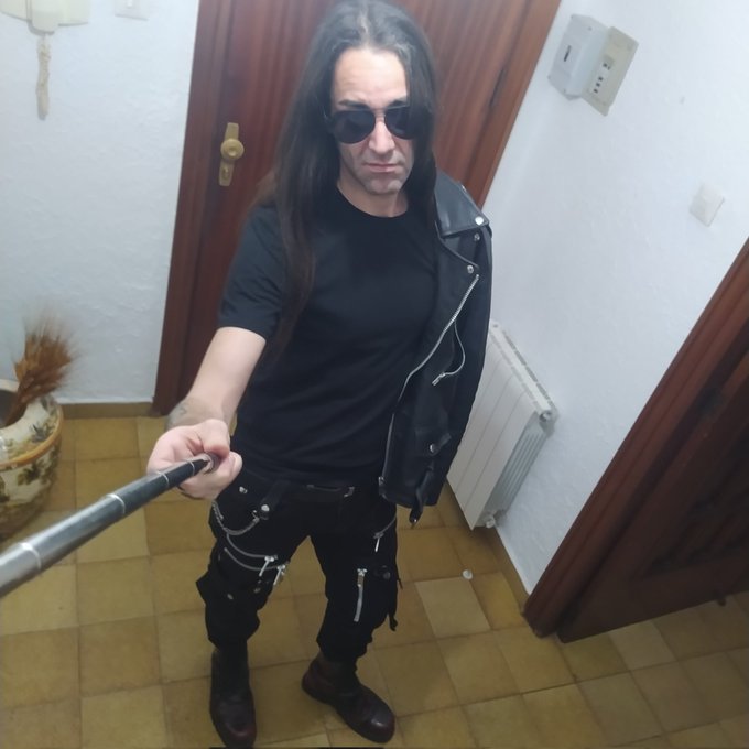 #NuevaFotoDePerfil https://t.co/ffe5hhjWDf<a href="/tag/nuevafotodeperfil"class="tags">#NuevaFotoDePerfil</a>