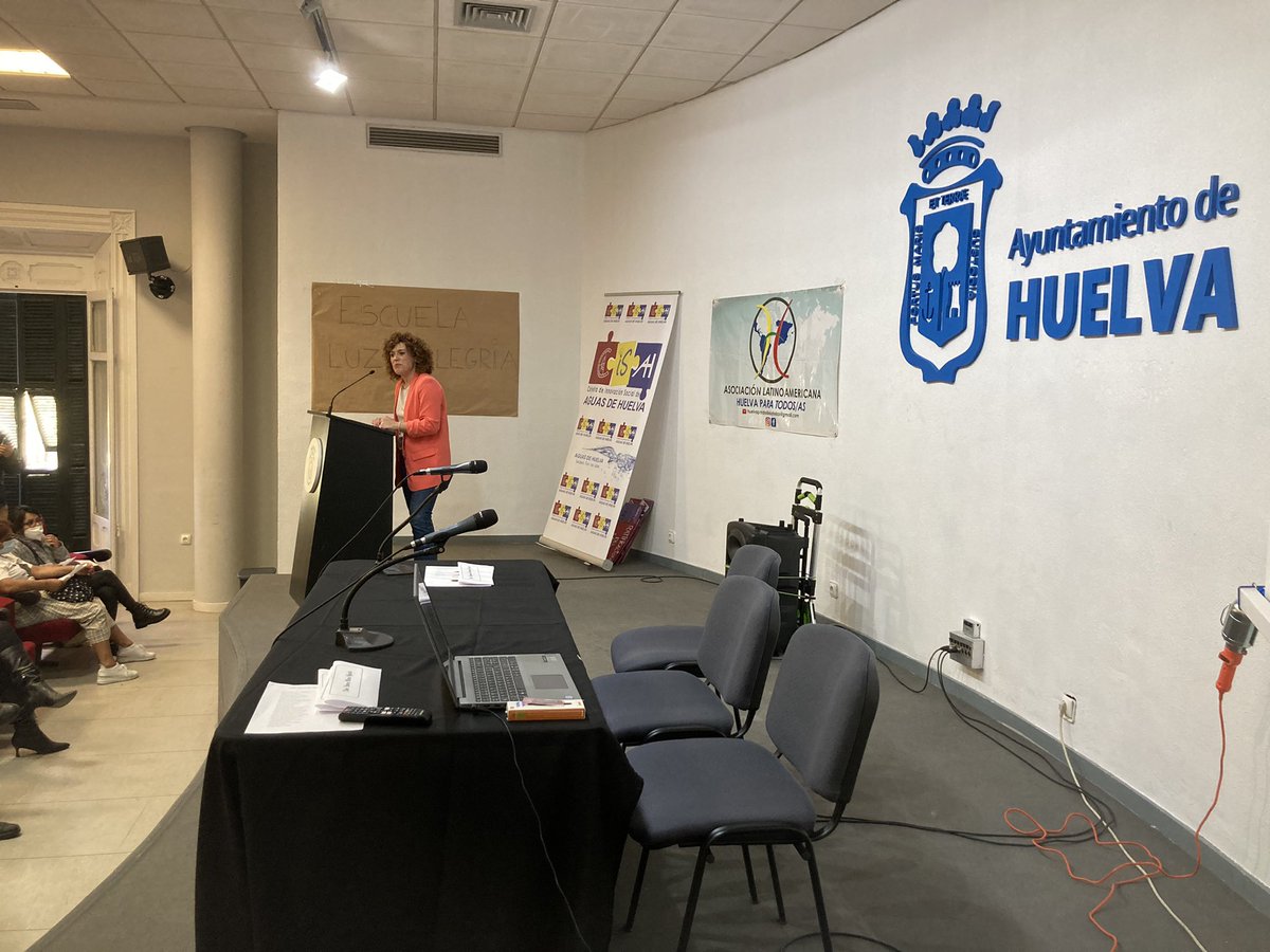 ProyectoCuidad1's tweet photo. Un homenaje a las trabajadoras del hogar y los cuidados y la Presentación de resultados del proyecto Cuida 5+. 
Agradecemos a los participantes y colaboradores
@FAECTA_ 
@DipuHU 
@AguasDeHuelva 
@catedraAH 
@UniHuelva https://t.co/kMO2cblJh3