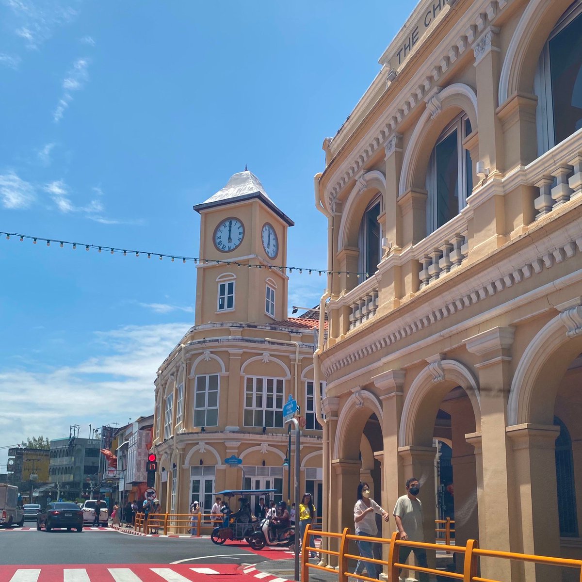 RamadaDeevana's tweet photo. What a beautiful Friday! ☀️
ภูเก็ตอากาศดีขนาดนี้ ไม่มาเที่ยวกันได้ยังไงไหว 😊
Travel with great deals here❗️
 👉 https://t.co/NCidk8LZpI
#friday #travel #phuket #phuketoldtown #ramadaphuketdeevana #deevanahotelsandresorts https://t.co/Drdb5KEczU