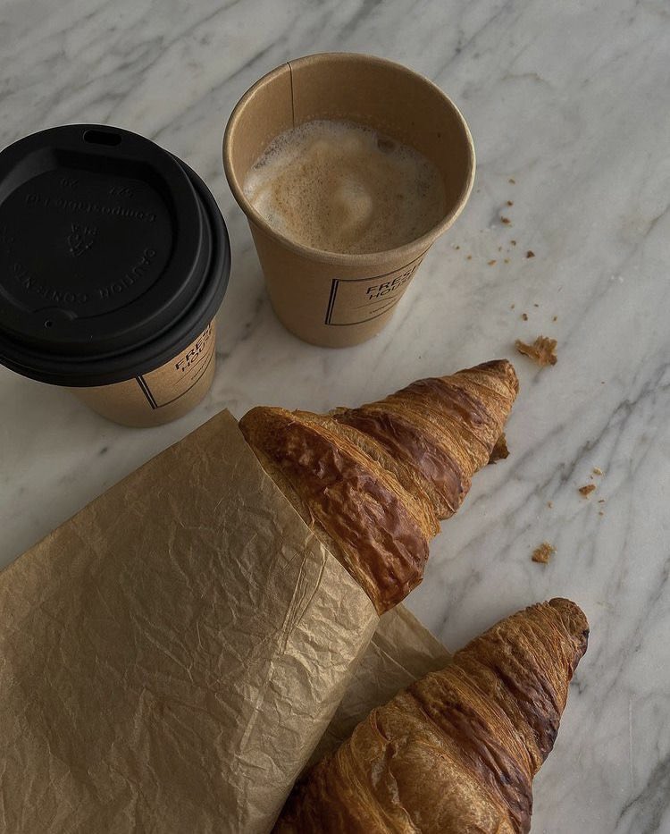 𝙡𝙮𝙣𝙣 tweet media