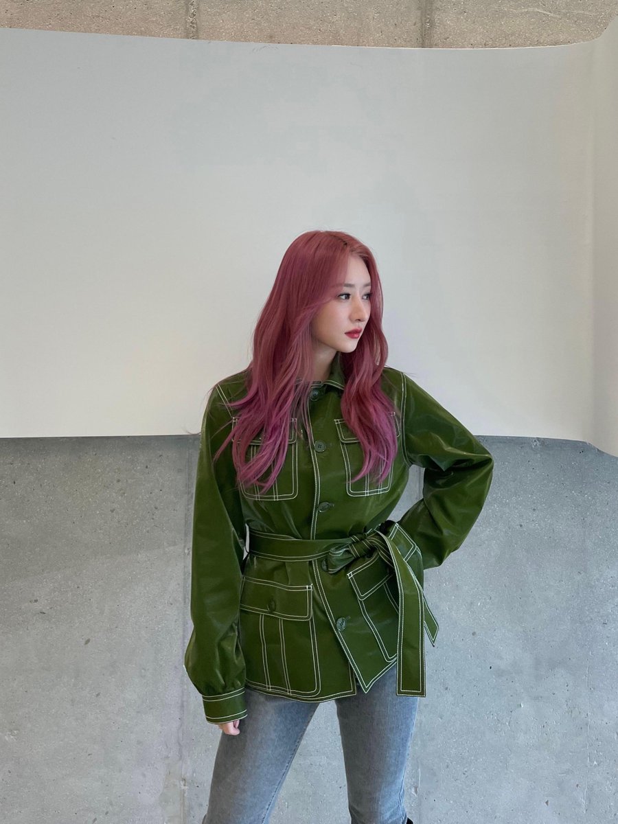 [🐥weverse update]

🐥: Somniaaaaaas Where are you what you're doing!