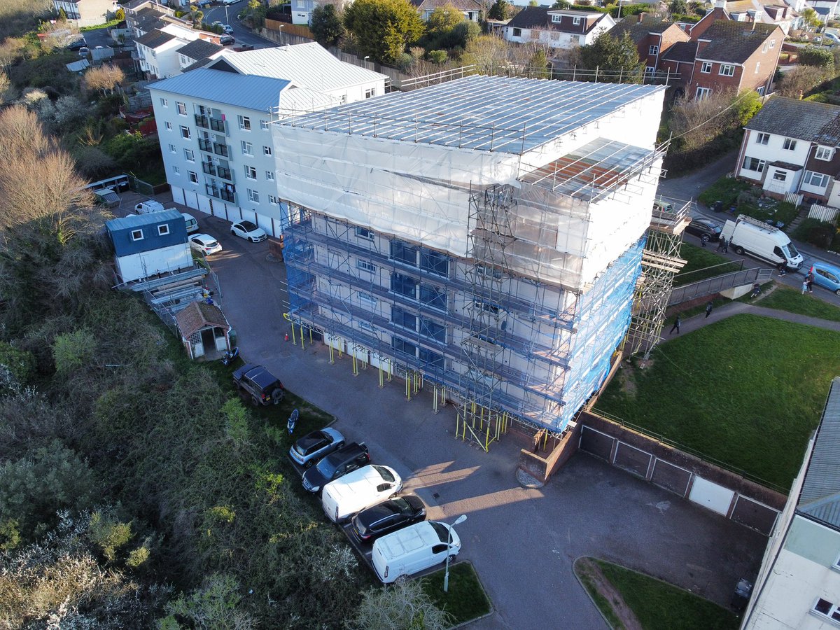 Cavivac1's tweet photo. Great progress made in these last 2 weeks on our first project working with the team at @BuildXSW On track for completion of over 800m2 of blown rock fibre being extracted! https://t.co/tNnES39e2h