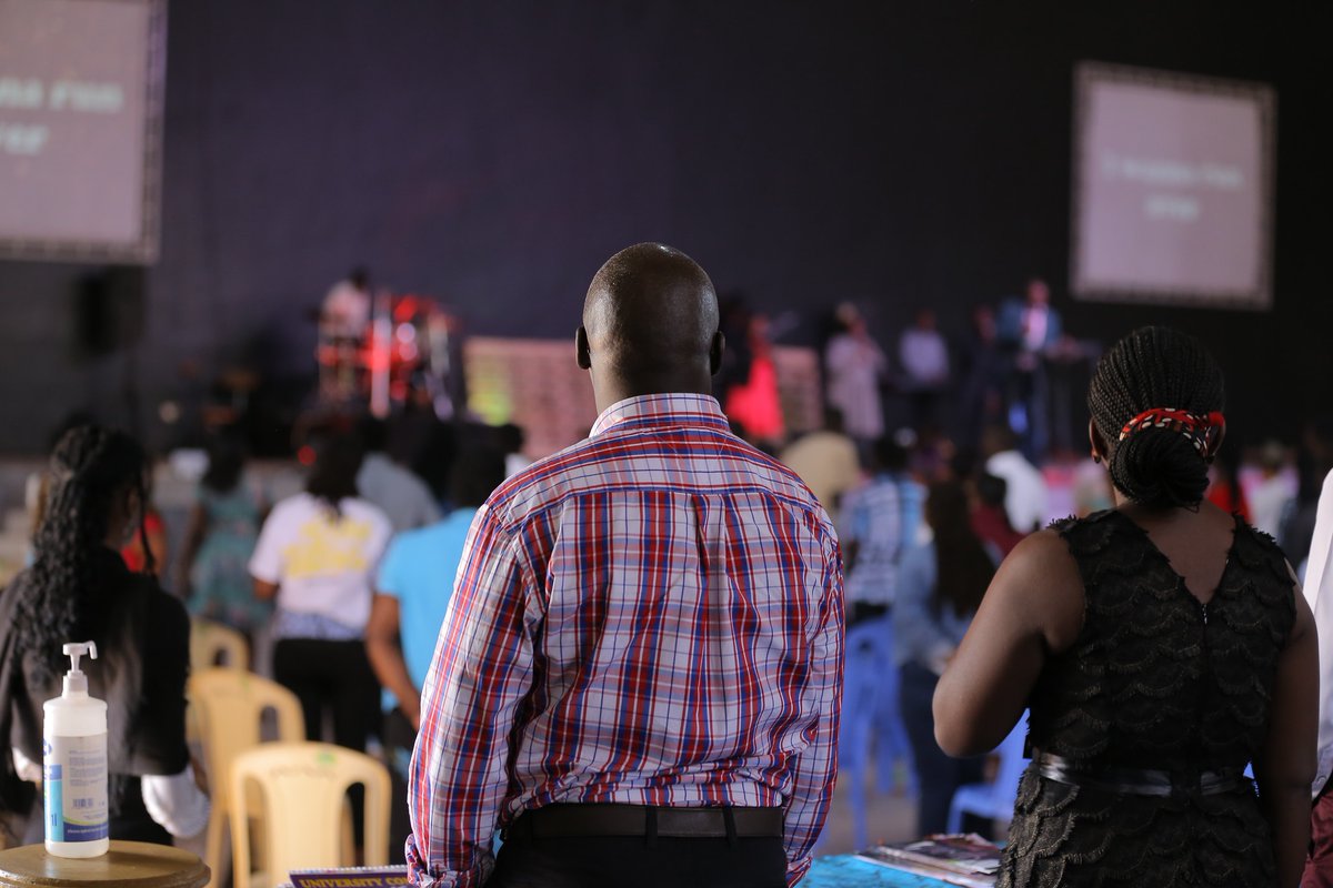 ucf_kampala's tweet photo. #SundayService 27 | 03 | 2022
#PassionNite22
#GoodFriday
#WorshipUnlimited
#Friends_For_LIFE https://t.co/zNHNysaEwL