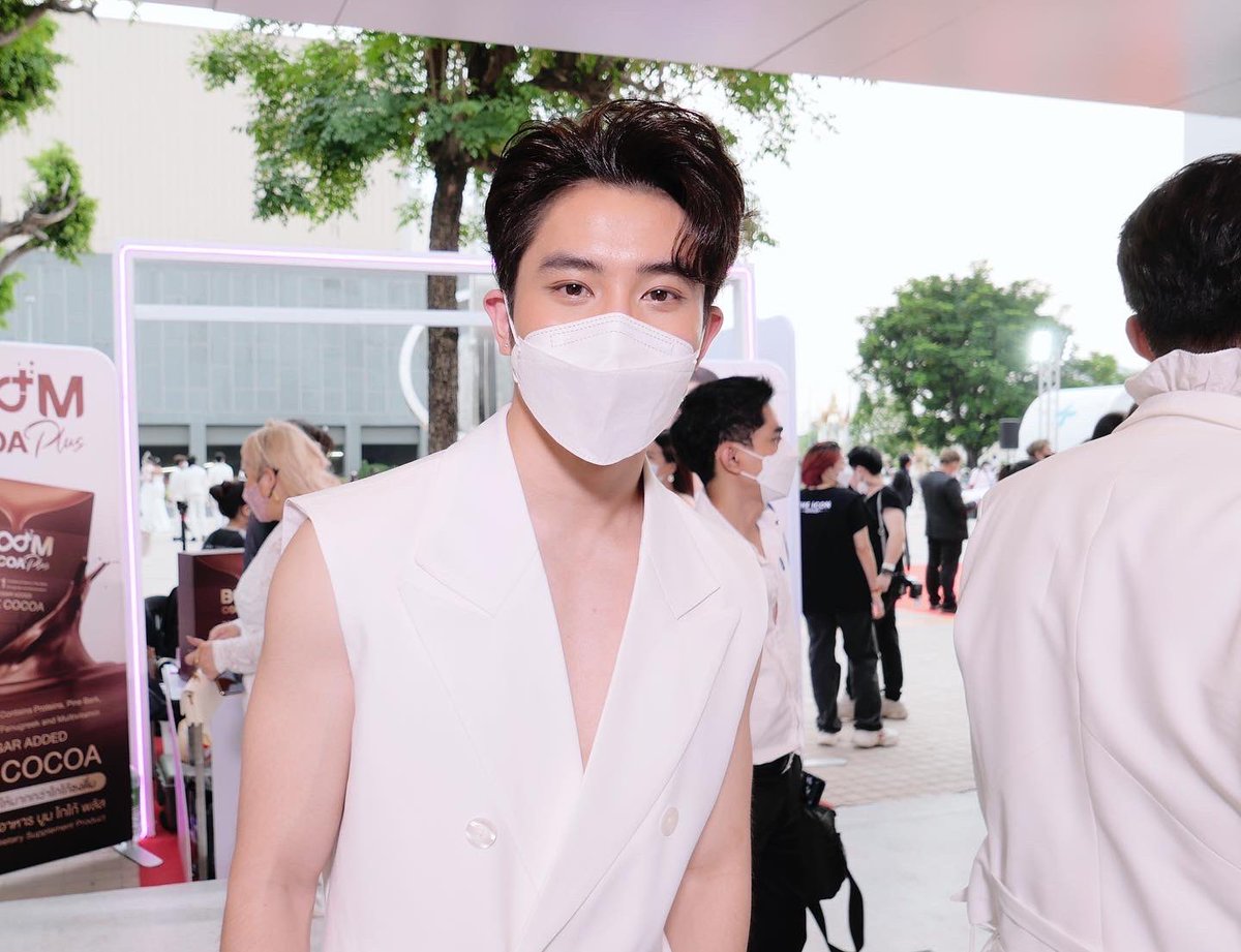 boyyent's tweet photo. https://t.co/LAJmIDscaA
