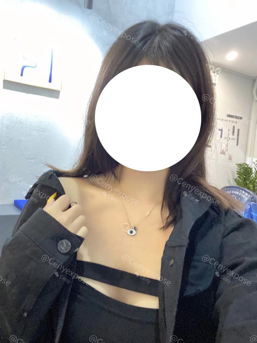 Cenyexpose's tweet photo. #母狗 找不到人玩 那就发发旧图八 https://t.co/zCp32dEAI1