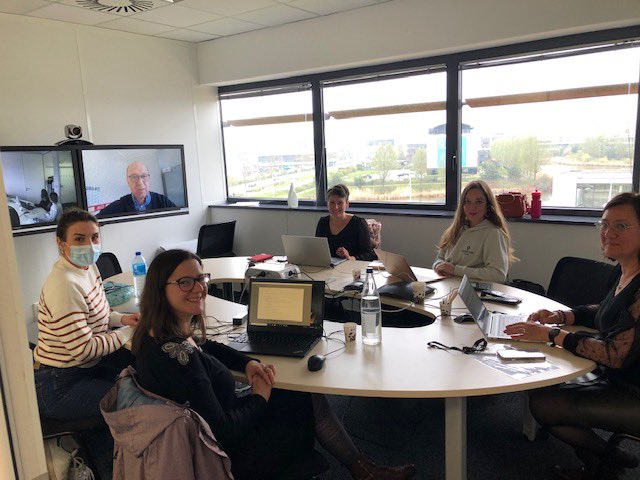 Anne Coreau tweet media