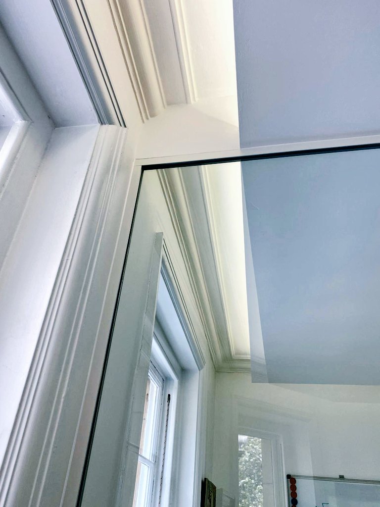 Premfix's tweet photo. Detail #glasspartitions London https://t.co/07hL9pHj7Q