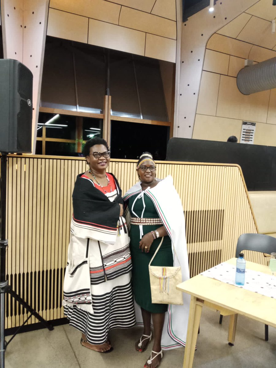 Great moments with my UP host Dr. Thobela in our countries dressing code, brand Kenya and South Africa @FSNetAfrica 
<a href="/ambuko/">Prof. Jane Ambuko</a> 
<a href="/Ceciliafoodsaf1/">@Ceciliaonyangomoraa</a>