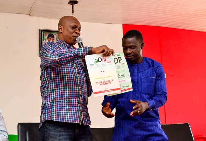 olaniranfaith's tweet photo. Former President of NAOSS Victor Oguntoyinbo has obtained Nomination and Expression of interest form at the Peoples Democratic Party Secretariat in Akure.

Victor is seeking to represent the people of Akoko South West State Constituency II in the Ondo state House of assembly. https://t.co/VR50X2KsFv