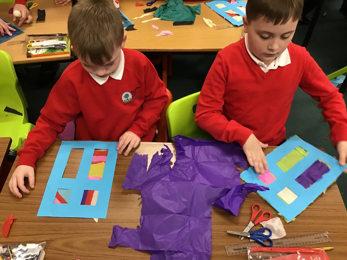 rockinghamii's tweet photo. The children enjoyed an Easter themed afternoon. They had an Easter egg hunt to find the story of Easter and then created some Christianity themed crafts. 🐣@RockinghamPri #rockinghamre https://t.co/HuNGqiu9sT