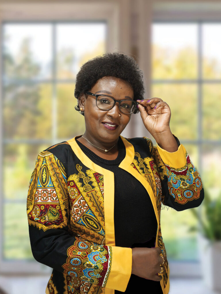 UoNLawFaculty's tweet photo. Its yet another Friday! Time for #MeetourScholars Series. Today we feature Dr @DecheMercy who teaches at our Mombasa Law Campus @uonbi @vcuonbi @UoNDvcaa @ProfOdote @PatriciaMbote1 @KMuigua @NkathaKabira @MThiankolu @paulogendi @Aseka254 @agimutua @R_Kibugi @lynsaduda A THREAD https://t.co/S2txxm26Ju