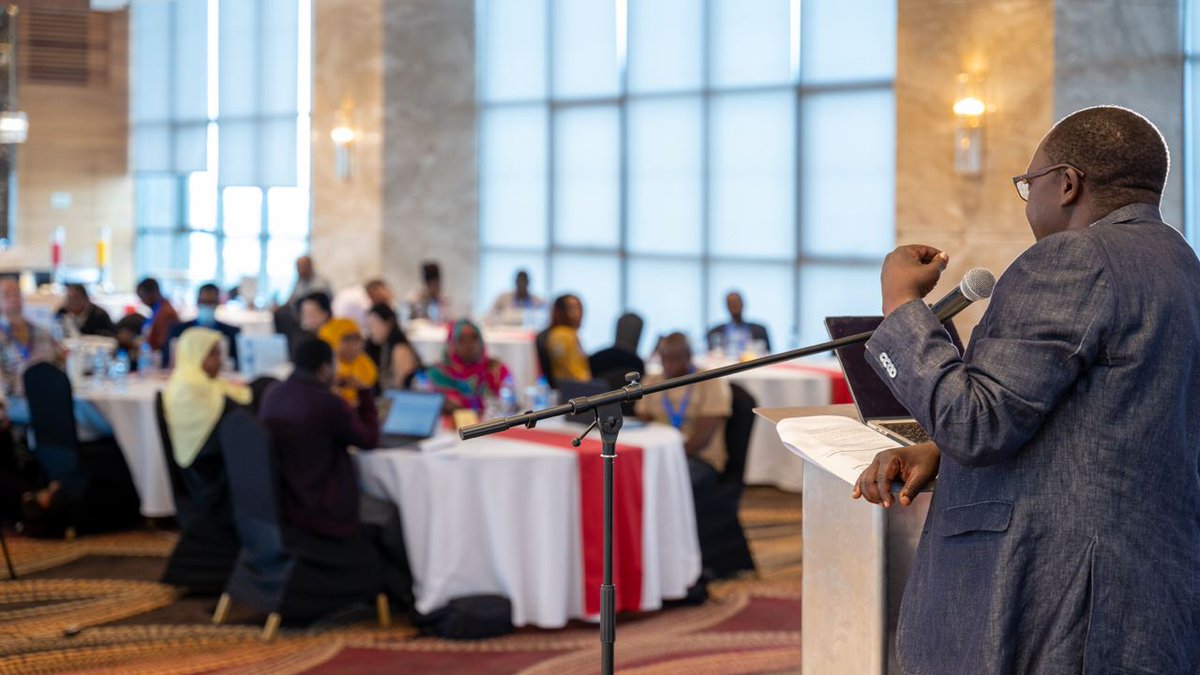 InSird's tweet photo. Dr. Martin Oloo, presents how governance systems can increase the participation of women in decision-making processes, including those relating to climate policies. https://t.co/TKQBUFtHLr