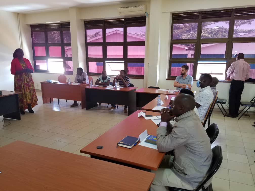 RealipmUG's tweet photo. The ongoing Folowers, fruits and Vegetables sector training on pest ID and control and also pesticides &amp; biocontrols at the UFEA offices. 
#RealIPMUganda https://t.co/sCDYrXdSGH
