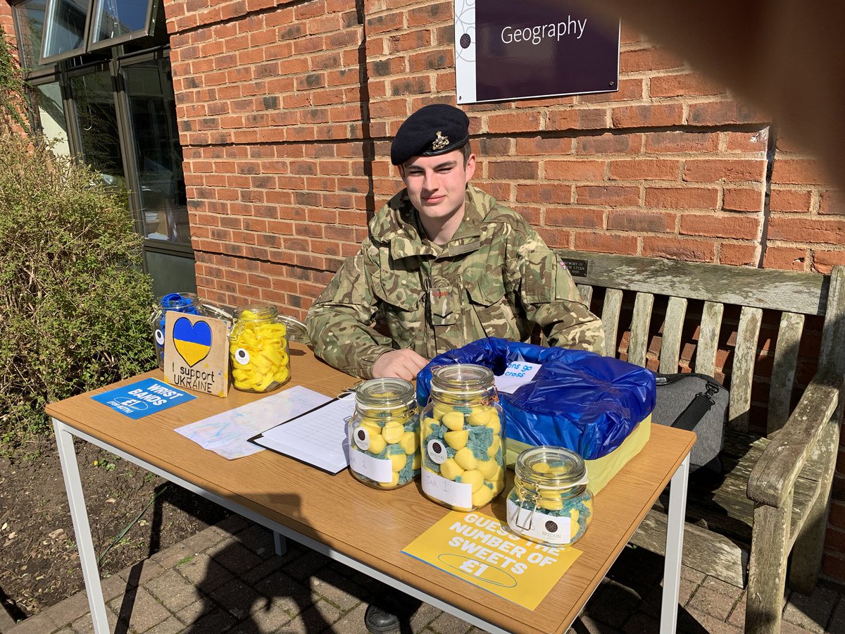 Thomas_Bredon's tweet photo. Congratulations to Tom on his Ukraine appeal and raising £274.42. An outstanding effort form a dedicated young man. @BredonSchool #UkraineAppeal https://t.co/ucTIpvsUAr