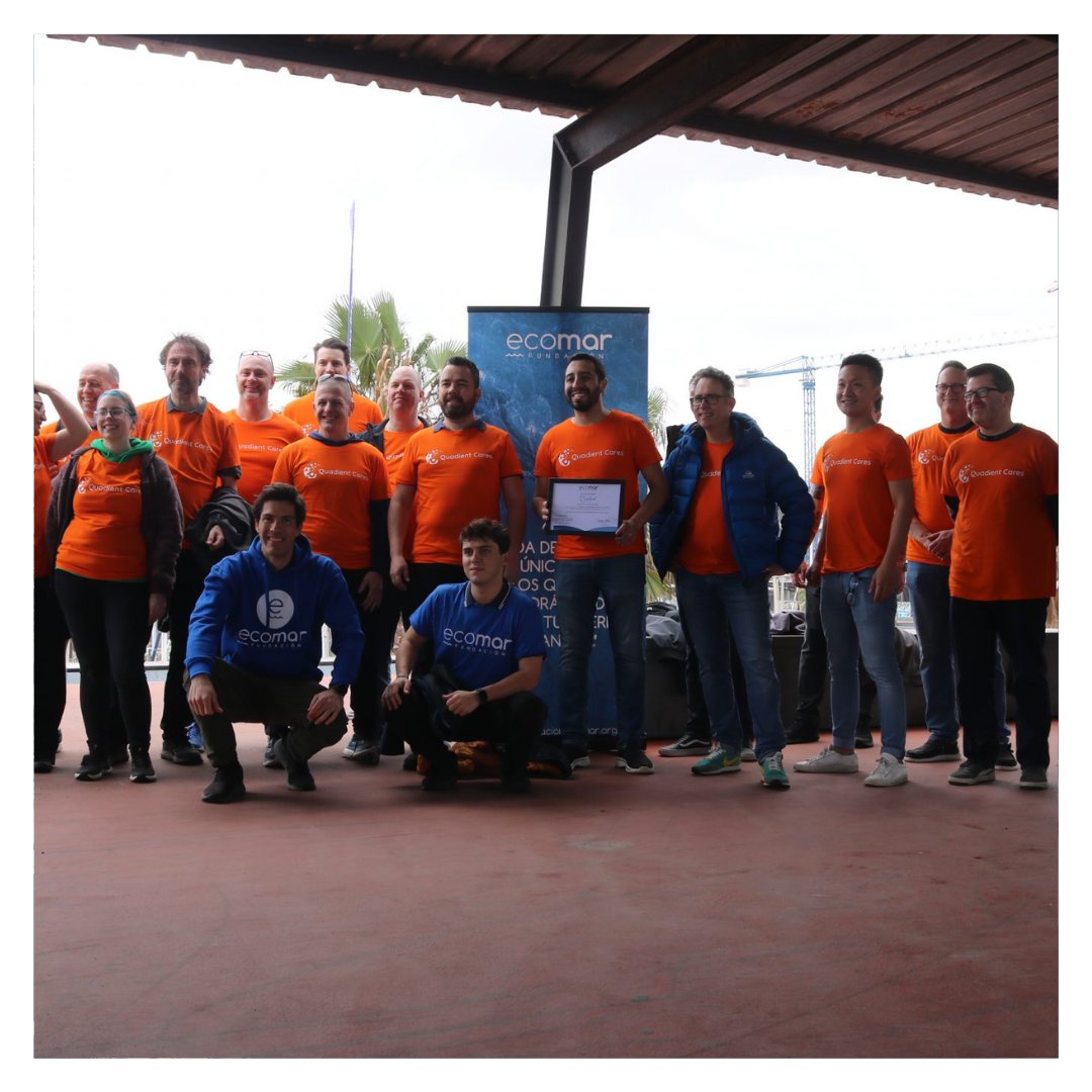 💙🌊 <a href="/fundacionecomar/">Fundación Ecomar</a> es van desplaçar a Barcelona a netejar els 161 metres de la platja de Port Forum amb 21 empleats de Quadient, de la qual van aconseguir treure i seleccionar 191 quilos després d'haver fet un Taller Blau.
Moltes gràcies i agraïts d'haver participat!
#beforum