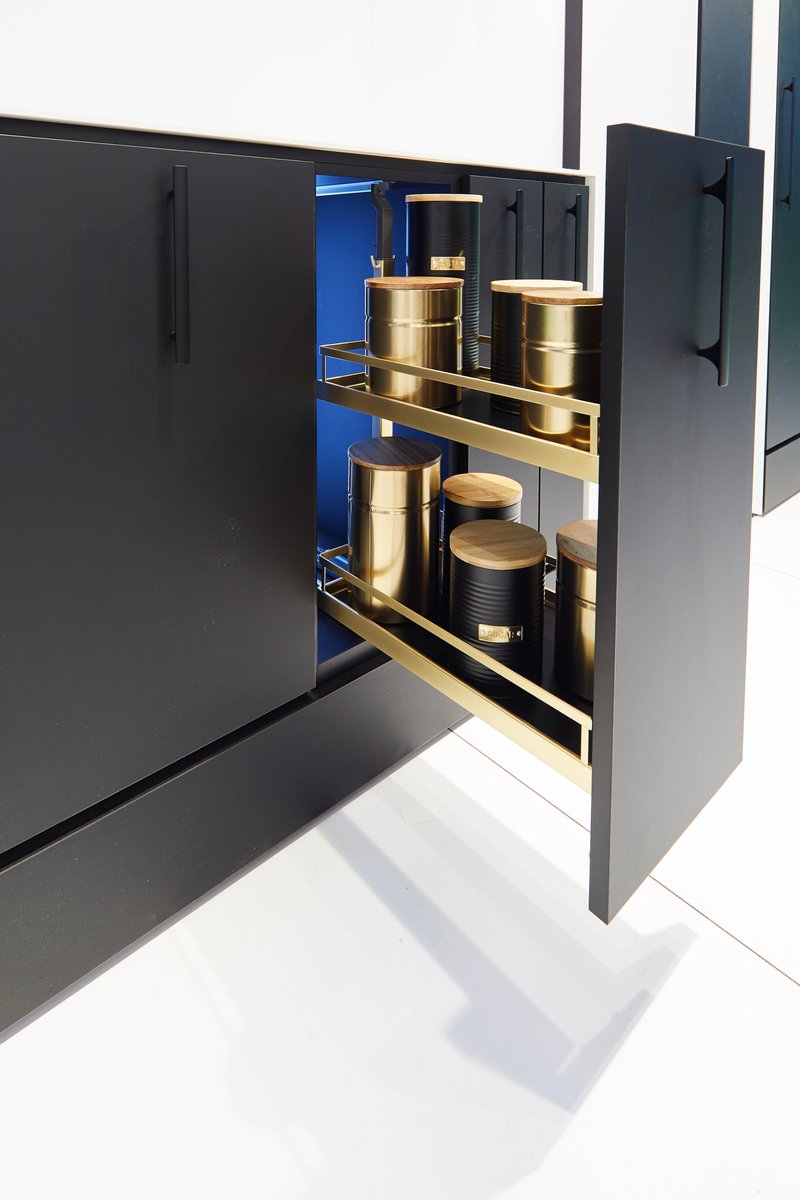 KesseboehmerUK's tweet photo. To celebrate the Traditional German Aprilscherz Festival we'll be despatching an 18ct gold plated base pullout for one lucky trade customer today before 12pm! 🍀🍀🍀 #cleverstorage #interiordesign #kitchendesign #kitchenstorage https://t.co/i5wslzjZrO