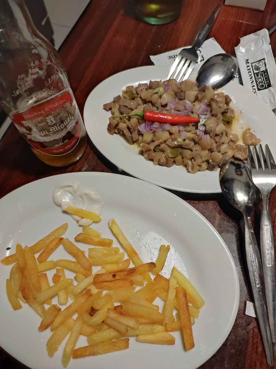 OSHIIYAN's tweet photo. Thanks lastnight!🥰 for my GM😘

#satiesfied #AlterBookings #alterbooking #alterpinay https://t.co/8Qz1bSoXoK