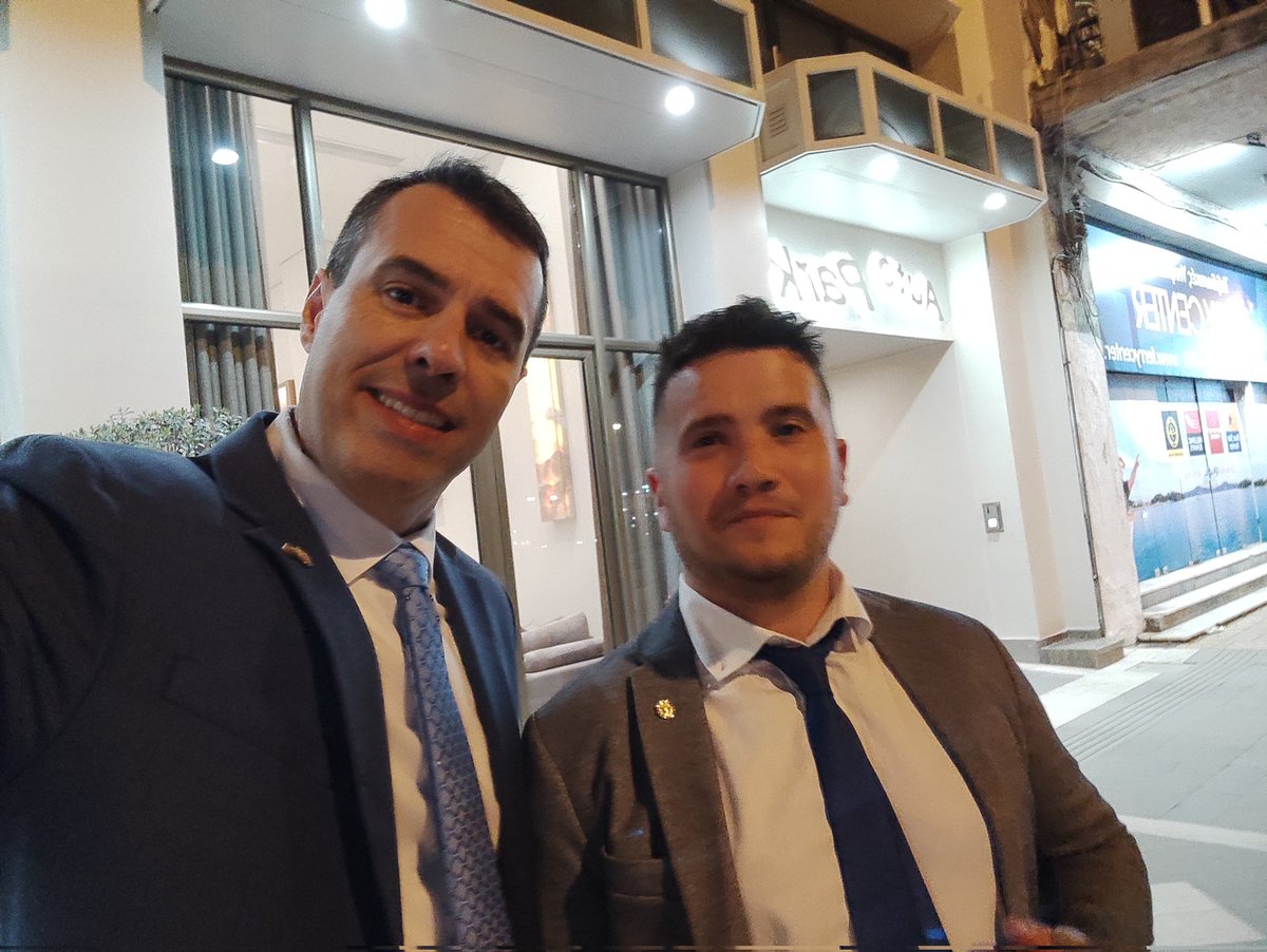 ValentinosAthan's tweet photo. 🔴Με μεγάλη χαρά υποδεχτήκαμε τον Ύπατο Κυβερνήτη της ΑΧΕΠΑ Δημήτρη Κόκοτα στην Πάτρα.
Μια ημέρα τιμής και χαράς για το τμήμα Ahepa HJ25 Άγιος Ανδρέας.
#Ahepa #AgiosAndreas #ΑΧΕΠΑ #Πατρα #Hellas #Greece https://t.co/nHfwSfIcwU