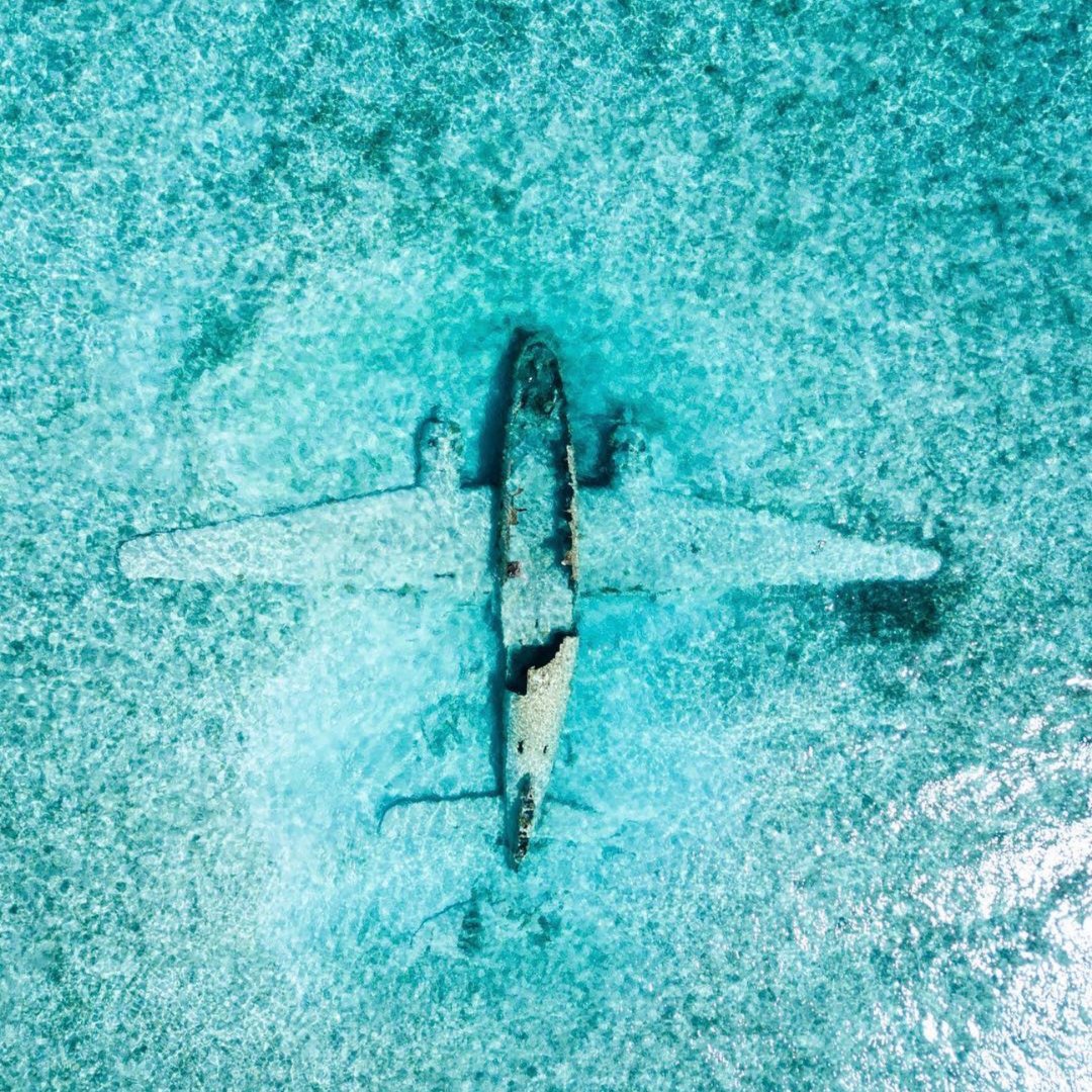 charterbrokerCB's tweet photo. The Bahamas consists of 700 islands and 2400 cays.  If you love water sports, the Bahamas are a spectacular yacht charter destination. Email charliebush@tjbsuperyachts.com for charter enquiries.

📷 @thechristiannegron

#YachtCharter #Bahamas #TJBSuperYachts #SuperyachtCharter https://t.co/x8NsdrDRqp