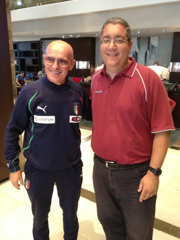 Happy 76th Birthday former manager Arrigo Sacchi have a great day my friend 