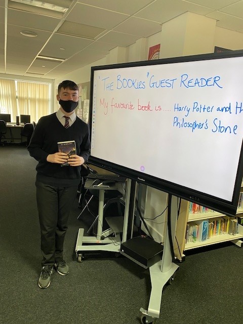 CaldervaleLib's tweet photo. Our Catalyst helpers joined in too. J K Rowling to Kazuo Ishiguro!  Keep reading over the Easter holiday and we will look forward to hearing your recommendations for summer book group activities and reading. https://t.co/AcWfPy0gOV