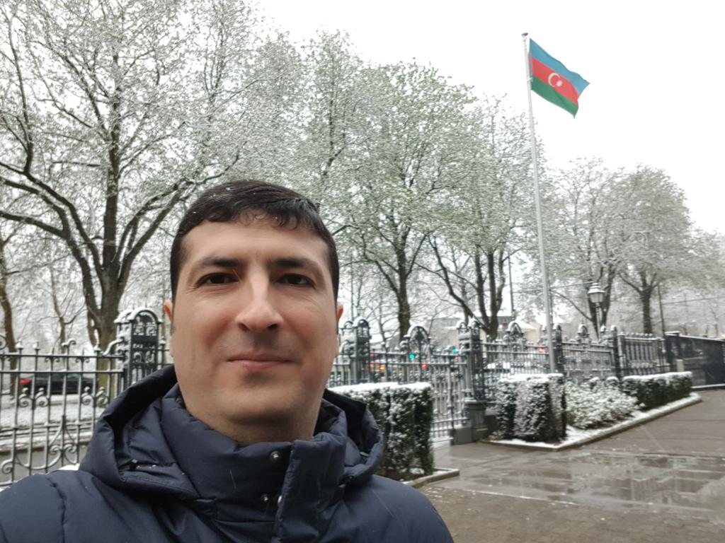 Good morning from snowing 🌨❄ #Brussels 🇧🇪